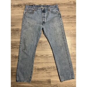Levis 501 Original Fit Mens Jeans 38x34 Light Wash Blue Button Fly 00501-0193
